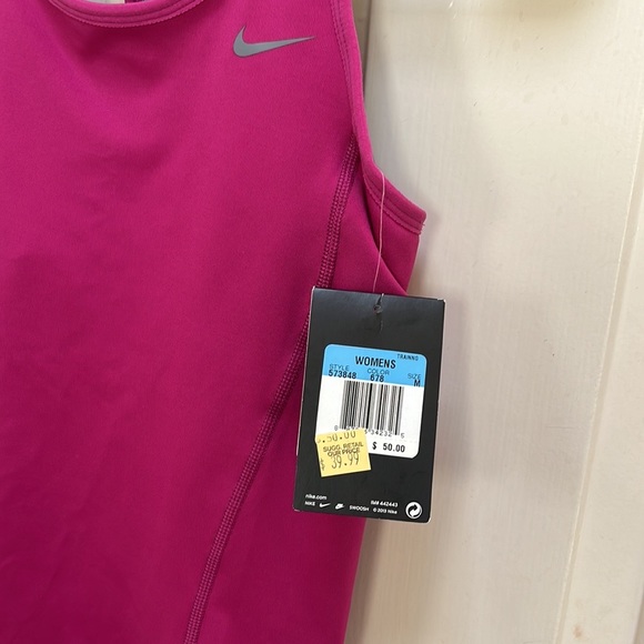 Brand new Nike sports top. Size medium. Color purple. Fri-fit. Yoga top - Picture 2 of 7